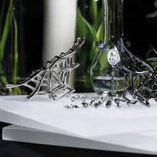 Load image into Gallery viewer, Hair Clip - SpiderWeb